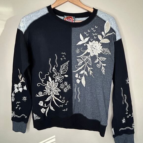 Johnny Was Maree Black Gray Color Block Small Embroidered Floral Sweatshirt - Picture 1 of 8